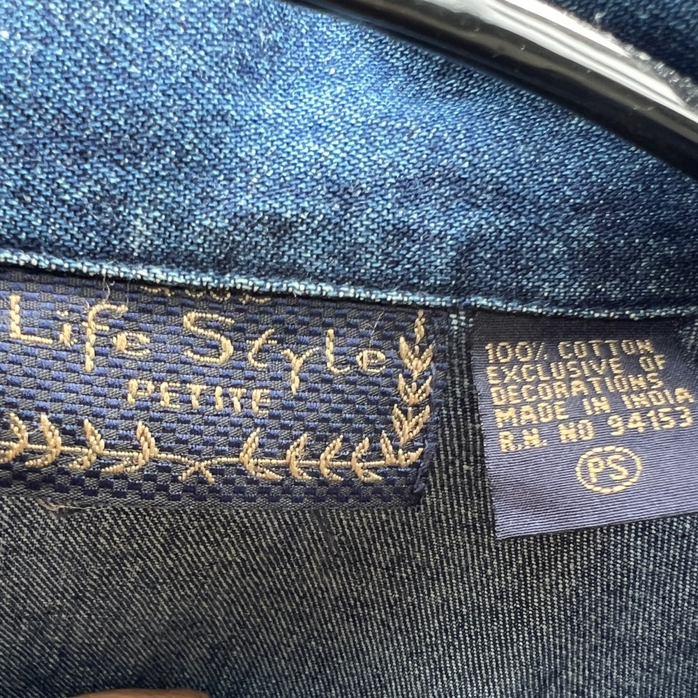 Embroidered Denim Jacket - Picture 5 of 9